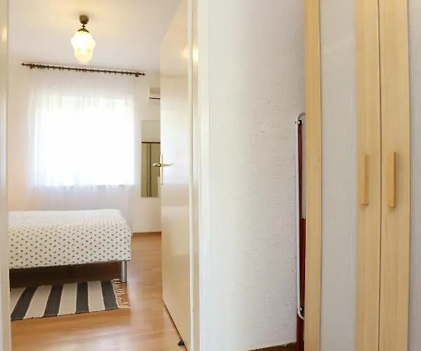 With Parking Space Orebic, Peljesac - 4513 شقة *